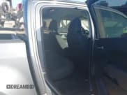 ✅ 2020 Chevrolet Colorado 2WD LT • VIN: 1GCGSCEN5L1114069 • Lot: 41704677. Listed on IAAI with 63,256 mi. Free auction sales archive from the USA and detailed vehicle history report at DreamBid. Image 8.