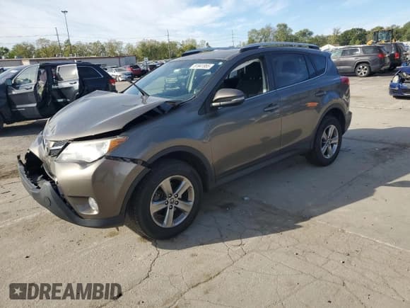 ✅ 2015 Toyota RAV4 XLE • VIN: JTMRFREV4FD158762 • Lot: 81941955. Listed on Copart with 124,739 mi. Free auction sales archive from the USA and detailed vehicle history report at DreamBid. Image 1.