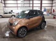 ✅ 2016 Smart fortwo Prime • VIN: WMEFJ5DA9GK070068 • Lot: 43165583. Wystawiony na IAAI z przebiegiem 46 776 mil. Bezpłatny archiwum sprzedaży aukcyjnych z USA i szczegółowy raport historii pojazdu na DreamBid. Zdjęcie 2.