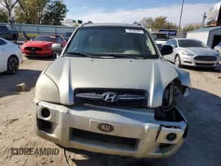 2006 Hyundai Tucson GL z VIN KM8JM12B46U274229, wystawiony jako Copart lot #80308274 z przebiegiem 288 335 mil mil oraz Szkoda całkowita • Salvage title. Historia ofert i sprzedaży dostępna na DreamBid. Obrazek 5.