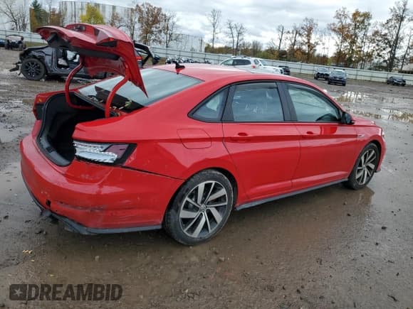 ✅ 2019 Volkswagen Jetta S • VIN: 3VW5T7BU5KM231902 • Lot: 82718365. Listed on Copart with 120,643 mi. Free auction sales archive from the USA and detailed vehicle history report at DreamBid. Image 3.