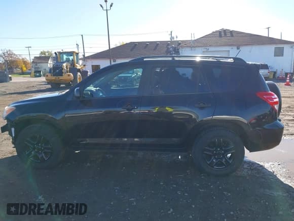 ✅ 2012 Toyota RAV4 • VIN: 2T3BF4DV6CW258351 • Lot: 43590783. Wystawiony na IAAI z przebiegiem 159 741 mil. Bezpłatny archiwum sprzedaży aukcyjnych z USA i szczegółowy raport historii pojazdu na DreamBid. Zdjęcie 14.