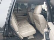 ✅ 2015 Lincoln Navigator • VIN: 5LMJJ2JT9FEJ11124 • Lot: 43329293. Wystawiony na IAAI z przebiegiem 128 142 mil. Bezpłatny archiwum sprzedaży aukcyjnych z USA i szczegółowy raport historii pojazdu na DreamBid. Zdjęcie 8.