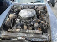 ✅ 1981 Mercedes-Benz 380 SL • VIN: WDBBA45A1BB004630 • Lot: 87215664. Wystawiony na Copart z przebiegiem 8 882 mil. Bezpłatny archiwum sprzedaży aukcyjnych z USA i szczegółowy raport historii pojazdu na DreamBid. Zdjęcie 11.