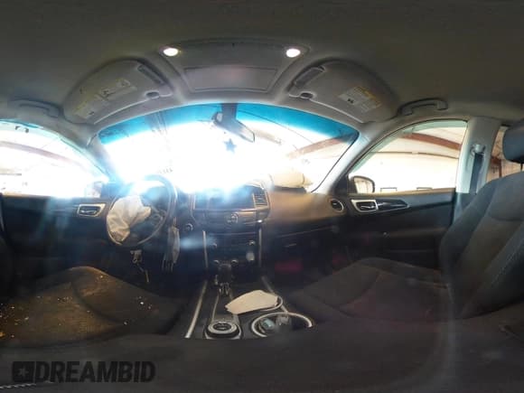 ✅ 2015 Nissan Pathfinder SL • VIN: 5N1AR2MM0FC709792 • Lot: 43135667. Wystawiony na IAAI z przebiegiem 173 174 mil. Bezpłatny archiwum sprzedaży aukcyjnych z USA i szczegółowy raport historii pojazdu na DreamBid. Zdjęcie 18.