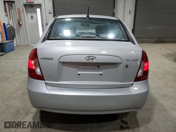 ✅ 2008 Hyundai Accent GLS • VIN: KMHCN46C98U204531 • Лот: 89265225. Опубликован ранее на Copart с пробегом 160 772 миль. Бесплатный доступ к архиву аукционных продаж из США и подробный отчёт об истории автомобиля на DreamBid. Изображение 6.