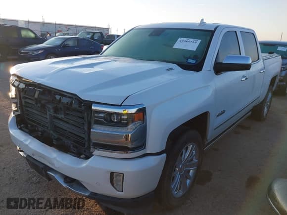 ✅ 2018 Chevrolet Silverado 1500 High Country • VIN: 3GCUKTEJ6JG452823 • Лот: 43385719. Опубликован ранее на IAAI с пробегом Не указан. Бесплатный доступ к архиву аукционных продаж из США и подробный отчёт об истории автомобиля на DreamBid. Изображение 2.