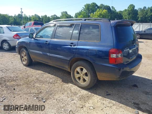 2006 Toyota Highlander с VIN JTEGD21A360149657, выставлен на аукционе IAAI как лот 42717282 с пробегом 283 070 миль миль и . История ставок и продаж доступна на DreamBid. Изображение 3.