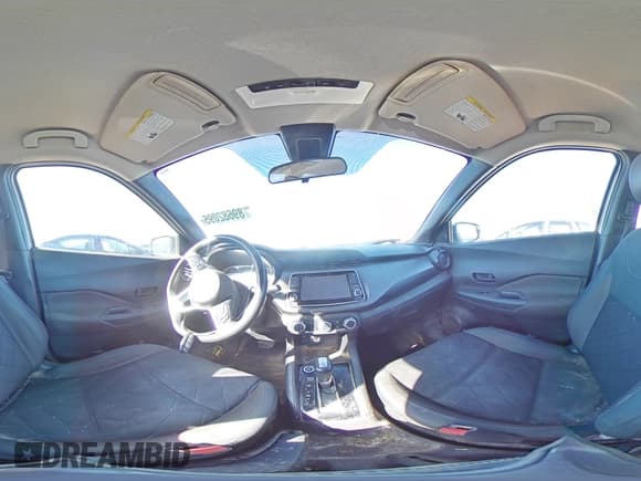 ✅ 2020 Nissan Kicks S • VIN: 3N1CP5BV5LL529596 • Lot: 89682095. Wystawiony na Copart z przebiegiem 154 215 mil. Bezpłatny archiwum sprzedaży aukcyjnych z USA i szczegółowy raport historii pojazdu na DreamBid. Zdjęcie 15.