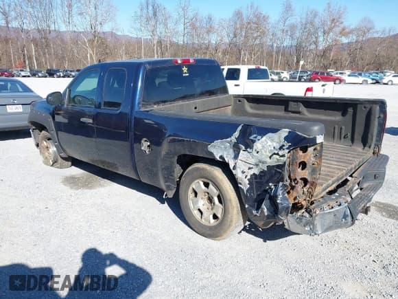 ✅ 2011 GMC Sierra 1500 SLE • VIN: 1GTR2VE35BZ209329 • Лот: 43670239. Опубликован ранее на IAAI с пробегом 191 958 миль. Бесплатный доступ к архиву аукционных продаж из США и подробный отчёт об истории автомобиля на DreamBid. Изображение 3.