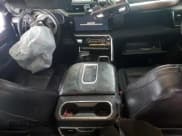 ✅ 2022 GMC Sierra 1500 • VIN: 3GTUUGETXNG617281 • Lot: 73015854. Wystawiony na Copart z przebiegiem Nie podano. Bezpłatny archiwum sprzedaży aukcyjnych z USA i szczegółowy raport historii pojazdu na DreamBid. Zdjęcie 8.