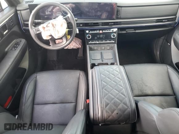 ✅ 2025 Hyundai Santa Fe Calligraphy • VIN: 5NMP54GL4SH096547 • Lot: 65562705. Listed on Copart with 12,621 mi. Free auction sales archive from the USA and detailed vehicle history report at DreamBid. Image 8.