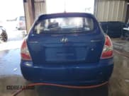 ✅ 2008 Hyundai Accent GS • VIN: KMHCM36C48U092511 • Лот: 88713425. Опубликован ранее на Copart с пробегом 146 886 миль. Бесплатный доступ к архиву аукционных продаж из США и подробный отчёт об истории автомобиля на DreamBid. Изображение 6.