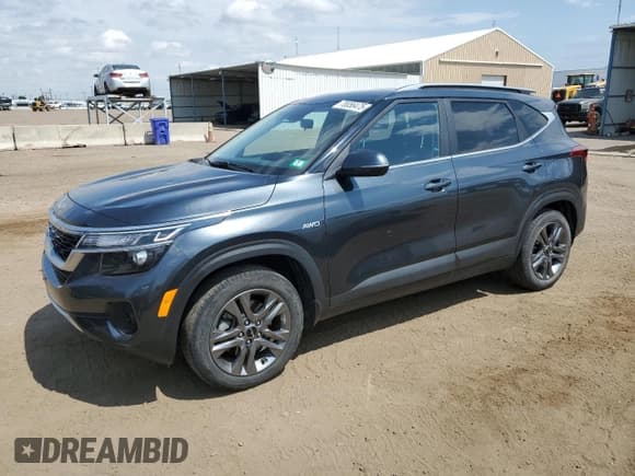 ✅ 2023 Kia Seltos S • VIN: KNDEUCAA8P7346821 • Lot: 70056475. Listed on Copart with 64,813 mi. Free auction sales archive from the USA and detailed vehicle history report at DreamBid. Image 1.