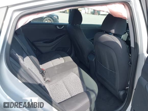 ✅ 2017 Hyundai Ioniq Blue • VIN: KMHC65LC7HU050408 • Lot: 41355433. Wystawiony na IAAI z przebiegiem 175 784 mil. Bezpłatny archiwum sprzedaży aukcyjnych z USA i szczegółowy raport historii pojazdu na DreamBid. Zdjęcie 8.