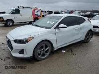 2019 Hyundai Veloster 2.0 z VIN KMHTG6AF4KU008804, wystawiony jako Copart lot #47407425 z przebiegiem 135 729 mil mil oraz Szkoda całkowita • Salvage title. Historia ofert i sprzedaży dostępna na DreamBid. Obrazek 1.