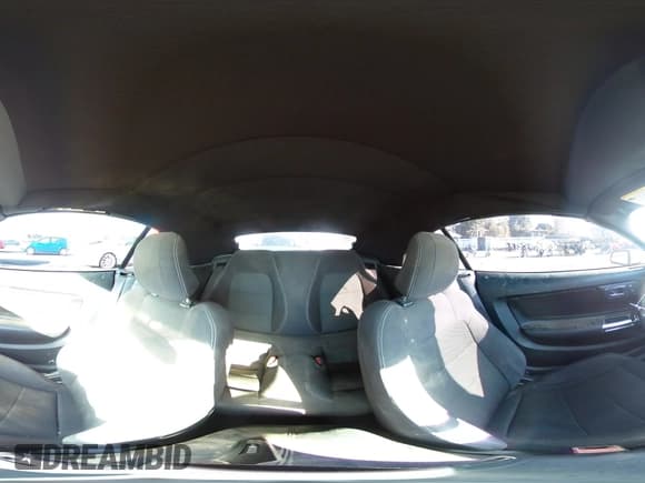 ✅ 2015 Ford Mustang V6 • VIN: 1FATP8EM2F5418970 • Lot: 82271425. Wystawiony na Copart z przebiegiem 111 945 mil. Bezpłatny archiwum sprzedaży aukcyjnych z USA i szczegółowy raport historii pojazdu na DreamBid. Zdjęcie 14.