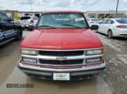 ✅ 1997 Chevrolet Silverado 1500 • VIN: 1GCEC19M5VE174925 • Lot: 55089105. Wystawiony na Copart z przebiegiem 213 318 mil. Bezpłatny archiwum sprzedaży aukcyjnych z USA i szczegółowy raport historii pojazdu na DreamBid. Zdjęcie 5.