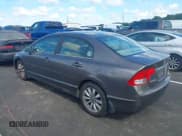 ✅ 2010 Honda Civic EX-L • VIN: 19XFA1F99AE063562 • Lot: 43092412. Wystawiony na IAAI z przebiegiem 196 069 mil. Bezpłatny archiwum sprzedaży aukcyjnych z USA i szczegółowy raport historii pojazdu na DreamBid. Zdjęcie 3.