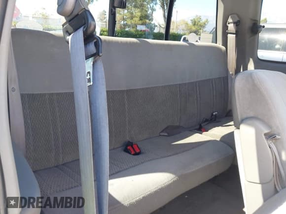 ✅ 1998 Ford F-150 • VIN: 1FTZX17W9WNA63452 • Lot: 43474139. Wystawiony na IAAI z przebiegiem 186 589 mil. Bezpłatny archiwum sprzedaży aukcyjnych z USA i szczegółowy raport historii pojazdu na DreamBid. Zdjęcie 8.