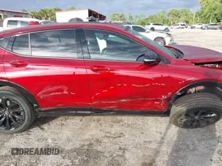 ✅ 2025 Buick Envista Sport Touring • VIN: KL47LBEP3SB147261 • Lot: 43550658. Wystawiony na IAAI z przebiegiem 7 995 mil. Bezpłatny archiwum sprzedaży aukcyjnych z USA i szczegółowy raport historii pojazdu na DreamBid. Zdjęcie 6.