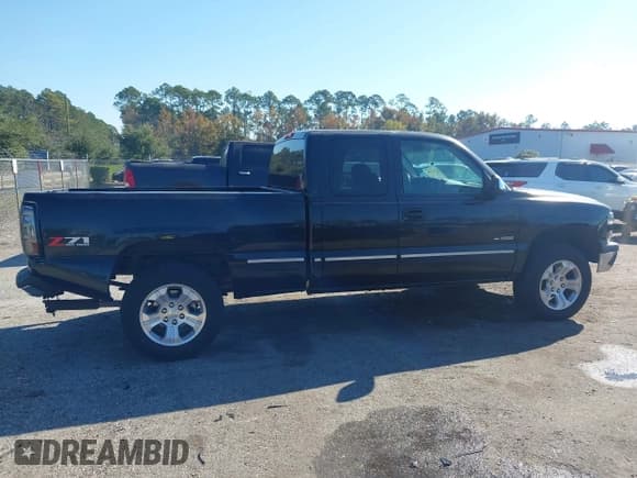 ✅ 2001 Chevrolet Silverado 1500 LS • VIN: 2GCEK19T811345222 • Лот: 43707105. Опубликован ранее на IAAI с пробегом 243 397 миль. Бесплатный доступ к архиву аукционных продаж из США и подробный отчёт об истории автомобиля на DreamBid. Изображение 13.