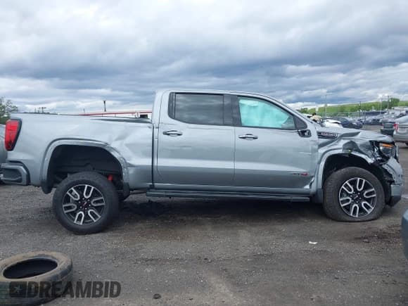 ✅ 2025 GMC Sierra 1500 AT4 • VIN: 1GTUUEELXSZ185307 • Лот: 42321389. Опубликован ранее на IAAI с пробегом 10 311 миль. Бесплатный доступ к архиву аукционных продаж из США и подробный отчёт об истории автомобиля на DreamBid. Изображение 13.