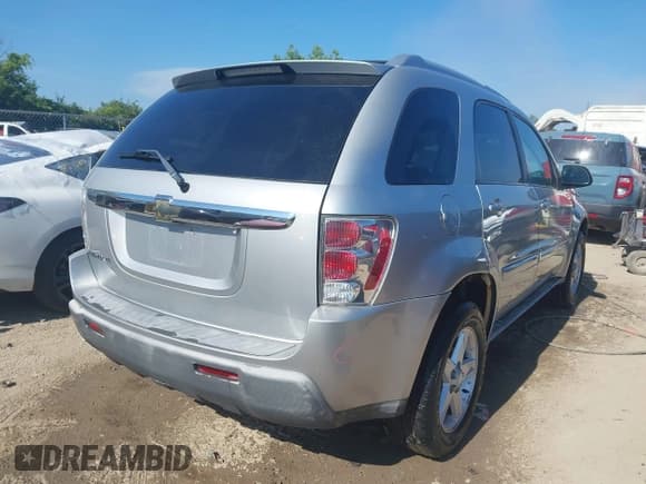 ✅ 2005 Chevrolet Equinox LT • VIN: 2CNDL63F256079306 • Лот: 42710885. Опубликован ранее на IAAI с пробегом 127 247 миль. Бесплатный доступ к архиву аукционных продаж из США и подробный отчёт об истории автомобиля на DreamBid. Изображение 4.