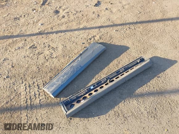 ✅ 2019 Audi Q8 Prestige • VIN: WA1FVBF14KD032737 • Lot: 43400564. Listed on IAAI with 62,928 mi. Free auction sales archive from the USA and detailed vehicle history report at DreamBid. Image 12.