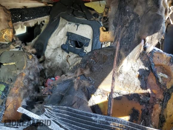 ✅ 2017 Dodge Journey SXT • VIN: 3C4PDCBB6HT594949 • Lot: 81188135. Listed on Copart with Not provided. Free auction sales archive from the USA and detailed vehicle history report at DreamBid. Image 10.