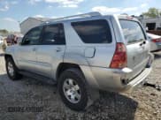 ✅ 2005 Toyota 4Runner SR5 • VIN: JTEZU14R758031888 • Lot: 86606255. Listed on Copart with 256,259 mi. Free auction sales archive from the USA and detailed vehicle history report at DreamBid. Image 2.