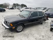 ✅ 1982 BMW 3 Series • VIN: WBAAG3305C8379187 • Lot: 46306214. Wystawiony na Copart z przebiegiem 125 737 mil. Bezpłatny archiwum sprzedaży aukcyjnych z USA i szczegółowy raport historii pojazdu na DreamBid. Zdjęcie 1.