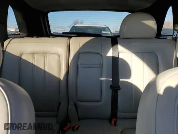 2013 Chevrolet Captiva Sport LTZ z VIN 3GNAL4EK4DS556606, wystawiony jako Copart lot #84316404 z przebiegiem 143 372 mil mil oraz Czysty tytuł • Clean title. Historia ofert i sprzedaży dostępna na DreamBid. Obrazek 10.