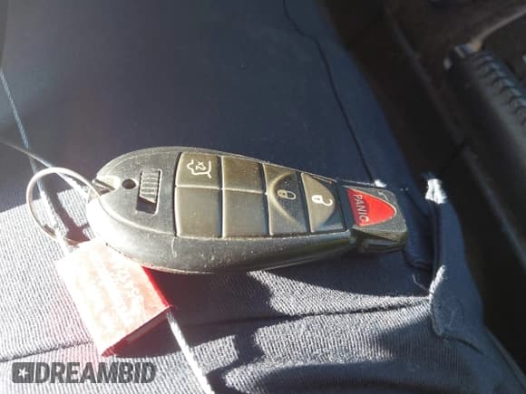 ✅ 2010 Jeep Commander Sport • VIN: 1J4RG4GK2AC127991 • Lot: 42515030. Listed on IAAI with 191,023 mi. Free auction sales archive from the USA and detailed vehicle history report at DreamBid. Image 11.