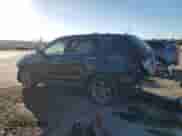 2018 Hyundai Santa Fe 2.4L с VIN 5XYZT3LB1JG533709, выставлен на аукционе Copart как лот 86217035 с пробегом 122 922 миль миль и Списание • Salvage title. История ставок и продаж доступна на DreamBid. Изображение 2.