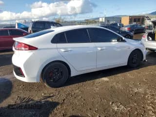 ✅ 2018 Hyundai Ioniq Blue • VIN: KMHC65LCXJU073610 • Lot: 49277765. Wystawiony na Copart z przebiegiem 99 040 mil. Bezpłatny archiwum sprzedaży aukcyjnych z USA i szczegółowy raport historii pojazdu na DreamBid. Zdjęcie 3.