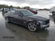 ✅ 2011 BMW 7 Series 750Li • VIN: WBAKB8C50BCY66093 • Лот: 70841505. Опубликован ранее на Copart с пробегом 132 578 миль. Бесплатный доступ к архиву аукционных продаж из США и подробный отчёт об истории автомобиля на DreamBid. Изображение 4.