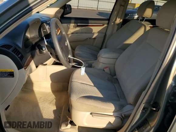 ✅ 2007 Hyundai Santa Fe GLS • VIN: KM8SG13DX7U132254 • Lot: 73983614. Listed on Copart with 132,154 mi. Free auction sales archive from the USA and detailed vehicle history report at DreamBid. Image 7.
