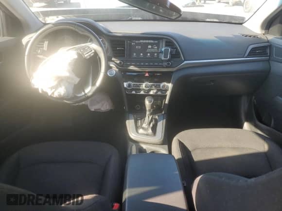 ✅ 2020 Hyundai Elantra Value Edition • VIN: 5NPD84LF4LH631469 • Lot: 84414235. Wystawiony na Copart z przebiegiem 66 111 mil mil. Skorzystaj z bezpłatnego archiwum sprzedaży aukcyjnych z USA i zobacz szczegółowy raport historii pojazdu na DreamBid. Zdjęcie 8.