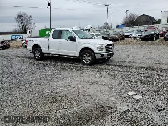 ✅ 2016 Ford F-150 XLT • VIN: 1FTFX1EF3GFD61139 • Lot: 93383155. Listed on Copart with 128,572 mi. Free auction sales archive from the USA and detailed vehicle history report at DreamBid. Image 13.