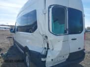 ✅ 2024 Ford Transit Passenger XL • VIN: 1FBAX2X85RKA46890 • Lot: 41648977. Wystawiony na IAAI z przebiegiem 20 637 mil. Bezpłatny archiwum sprzedaży aukcyjnych z USA i szczegółowy raport historii pojazdu na DreamBid. Zdjęcie 19.