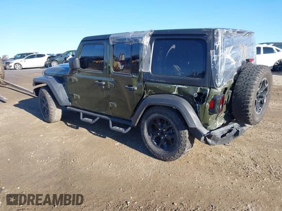 ✅ 2022 Jeep Wrangler Unlimited High Tide • VIN: 1C4HJXDG5NW113205 • Lot: 41488724. Listed on IAAI with 30,446 mi. Free auction sales archive from the USA and detailed vehicle history report at DreamBid. Image 3.
