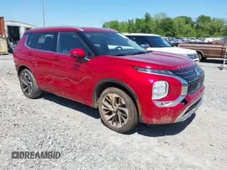 2023 Mitsubishi Outlander SEL z VIN JA4J3VA82PZ017718, wystawiony jako IAAI lot #42055344 z przebiegiem 57 757 mil mil oraz . Historia ofert i sprzedaży dostępna na DreamBid. Obrazek 1.