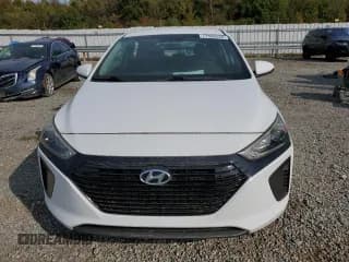 ✅ 2018 Hyundai Ioniq Blue • VIN: KMHC65LC7JU077968 • Lot: 77628534. Wystawiony na Copart z przebiegiem 61 031 mil. Bezpłatny archiwum sprzedaży aukcyjnych z USA i szczegółowy raport historii pojazdu na DreamBid. Zdjęcie 5.