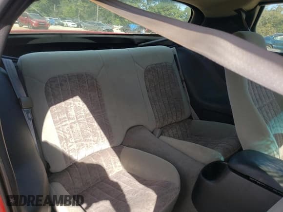 ✅ 2002 Chevrolet Camaro • VIN: 2G1FP22K322118487 • Лот: 85097645. Опубликован ранее на Copart с пробегом 61 560 миль. Бесплатный доступ к архиву аукционных продаж из США и подробный отчёт об истории автомобиля на DreamBid. Изображение 10.