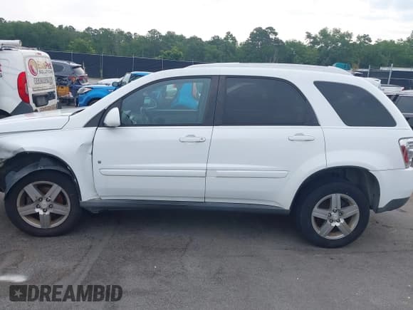 ✅ 2008 Chevrolet Equinox LT • VIN: 2CNDL33F486005078 • Лот: 42368386. Опубликован ранее на IAAI с пробегом 229 618 миль. Бесплатный доступ к архиву аукционных продаж из США и подробный отчёт об истории автомобиля на DreamBid. Изображение 14.