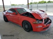 ✅ 2021 Ford Mustang GT Premium • VIN: 1FA6P8CF4M5138966 • Lot: 68619285. Wystawiony na Copart z przebiegiem 49 975 mil. Bezpłatny archiwum sprzedaży aukcyjnych z USA i szczegółowy raport historii pojazdu na DreamBid. Zdjęcie 4.