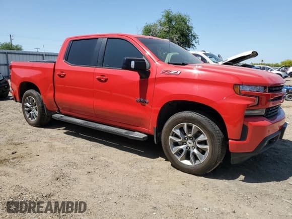 ✅ 2022 Chevrolet Silverado 1500 RST • VIN: 1GCUYEETXNZ230254 • Лот: 52808965. Опубликован ранее на Copart с пробегом 63 962 миль. Бесплатный доступ к архиву аукционных продаж из США и подробный отчёт об истории автомобиля на DreamBid. Изображение 4.