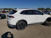 ✅ 2024 VinFast VF 8 Plus • VIN: RLLV1AFA6RH009038 • Lot: 79879874. Wystawiony na Copart z przebiegiem 1 467 mil. Bezpłatny archiwum sprzedaży aukcyjnych z USA i szczegółowy raport historii pojazdu na DreamBid. Zdjęcie 3.