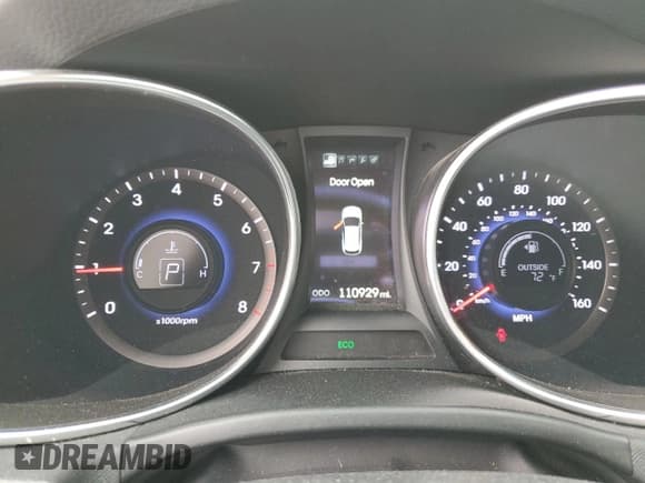 ✅ 2015 Hyundai Santa Fe • VIN: 5XYZW4LA7FG243731 • Лот: 51383844. Опубликован ранее на Copart с пробегом 110 929 миль. Бесплатный доступ к архиву аукционных продаж из США и подробный отчёт об истории автомобиля на DreamBid. Изображение 9.